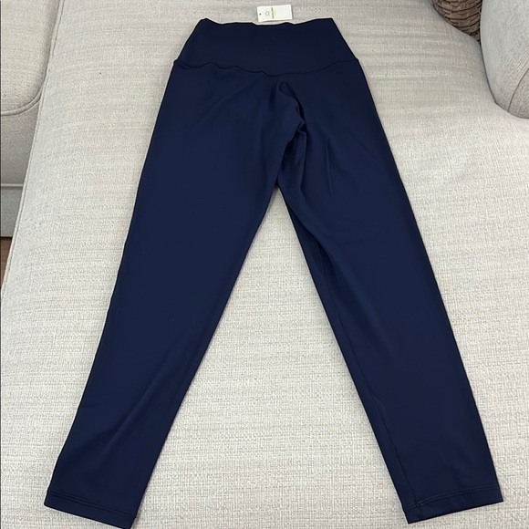 Aerie Navy Crossover High-Rise Leggings - Picture 3 of 4